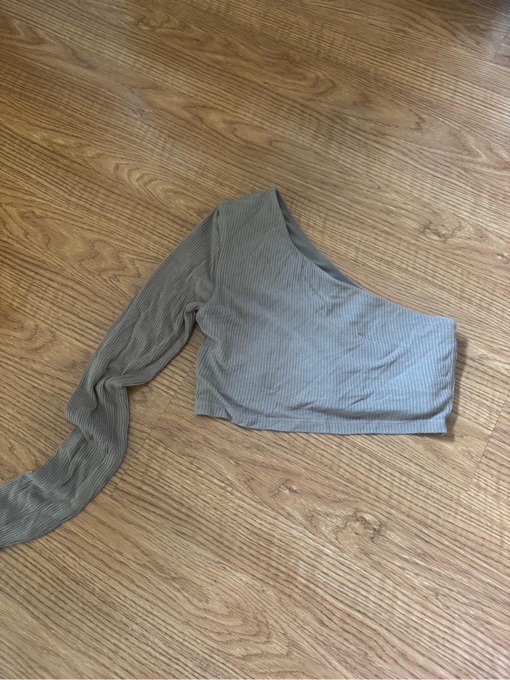 Alo Yoga Gray Ribbed One-Shoulder Crop Top XS